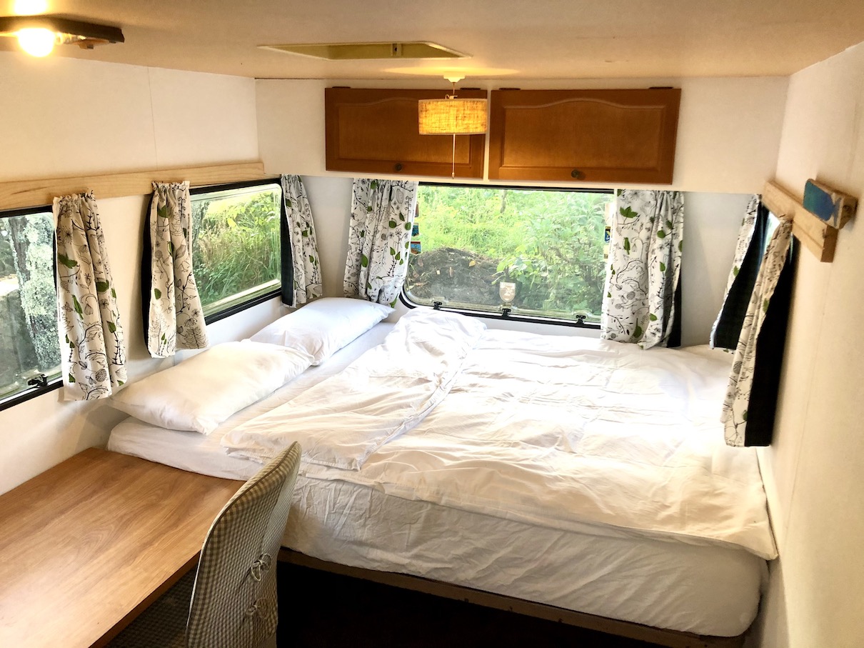 Grosser Wohnwagen - Waverocker